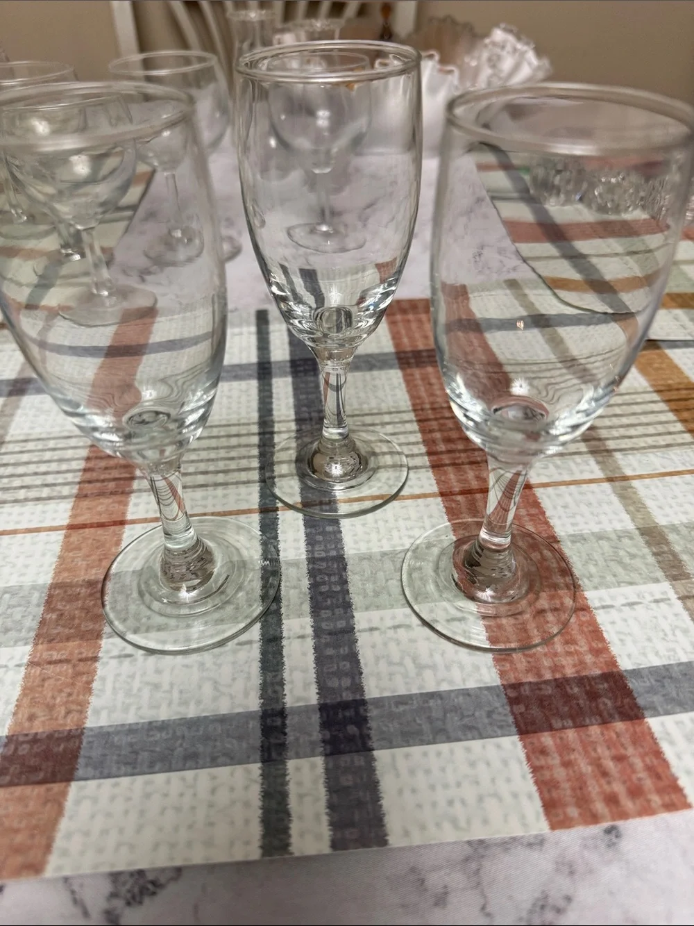 Clear Glass Stemware Wine Glasses - Set of 3
